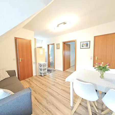 Neu Bruhn Nr 4 Apartment *